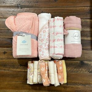 Baby blankets, towels wash clothes
